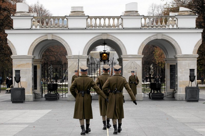 Rocznica niezwykłego pogrzebu w sercu Warszawy