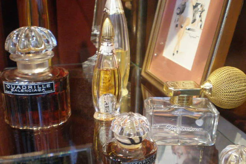Perfumy to nie tylko piękny zapach ale i historia, którą opowiadają