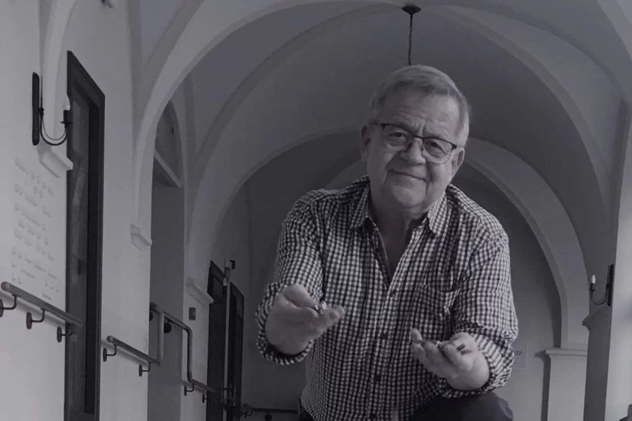 Marek Jakubowski z Ośrodka dla Dzieci Niewidomych w Owińskach zmarł w wieku 65 lat