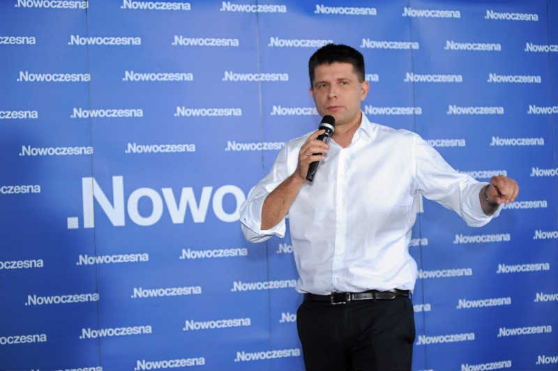 Ryszard Petru wygrał proces wyborczy z Januszem Palikotem.