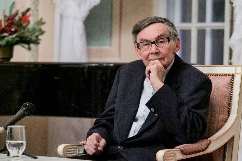 Marian Turski do obozu w Oświęcimiu trafił mając 18 lat.