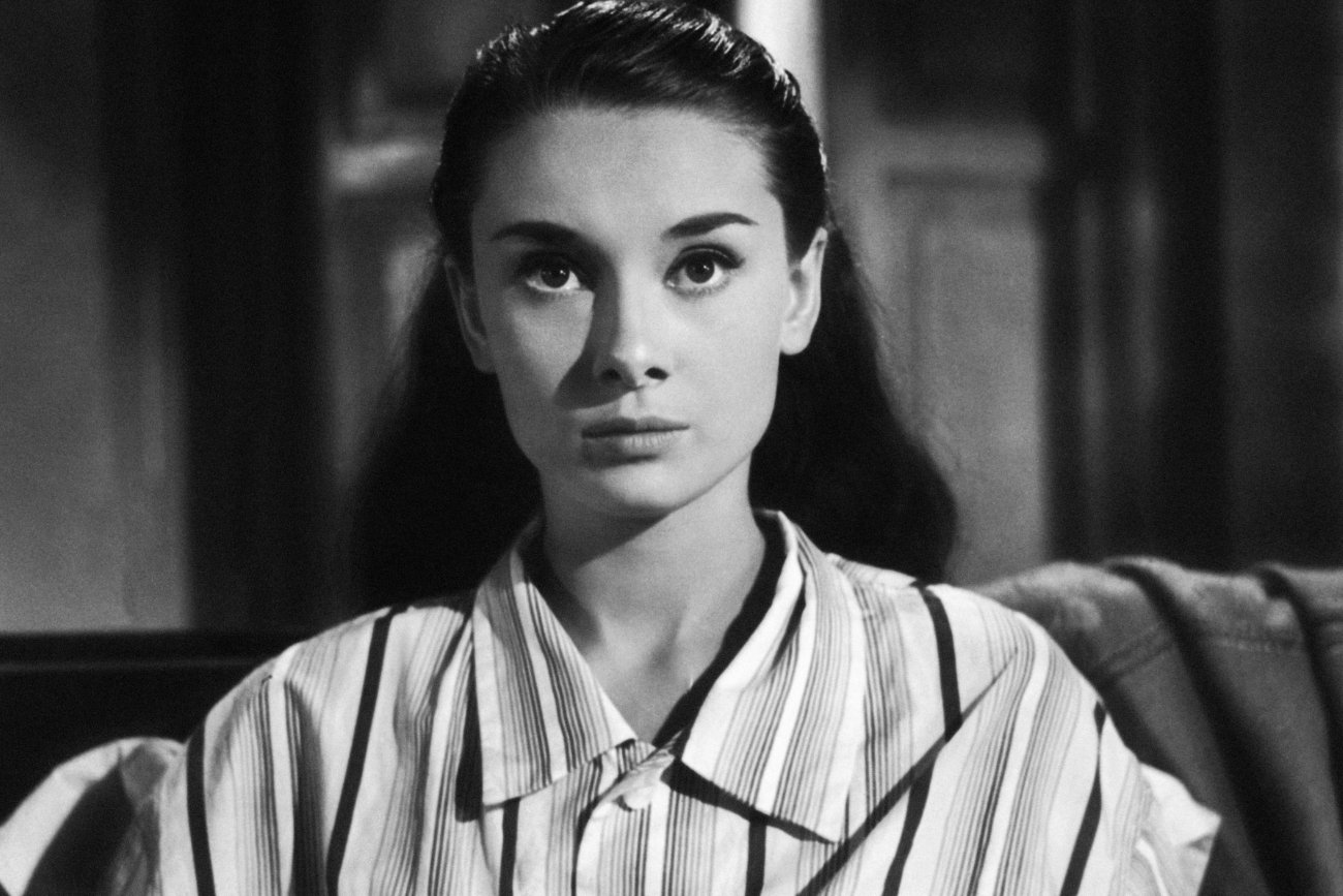 Klasyka komedii romantycznych. Tu obejrzysz "Rzymskie Wakacje" z Hepburn?