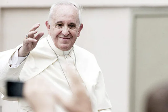 Papież Franciszek jest wdzięczny autorce za promowanie chrześcijańskich wartości.