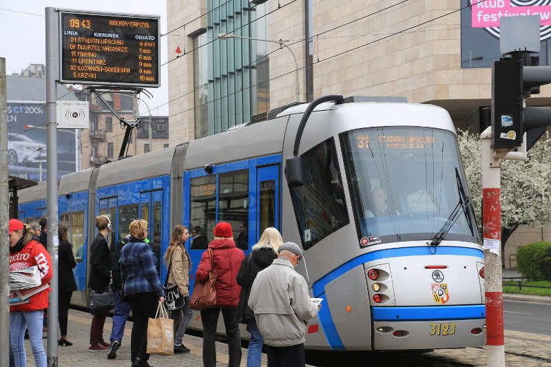Wrocław ma zamiar informować o tym, w jakich autobusach i tramwajach odbędzie się danego dnia kontrola biletów