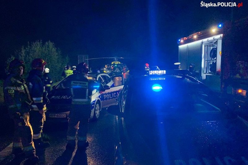 Mieszkaniec Cieszyna usłyszał zarzut nieumyślnego spowodowania katastrofy w związku z wypadkiem na drodze krajowej numer 88.