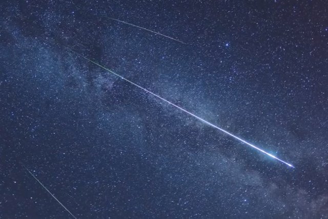 W nocy z piątku na sobotę będzie można podziwiać burzę meteorów