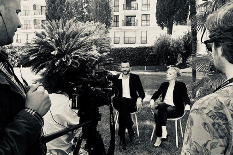 Joanna Kulig i Tomasz Kot zachwycili dziennikarzy z całego świata. Pobyt ekipy "Zimnej wojny" pięknymi zdjęciami relacjonowała Agnieszka Kot - żona aktora