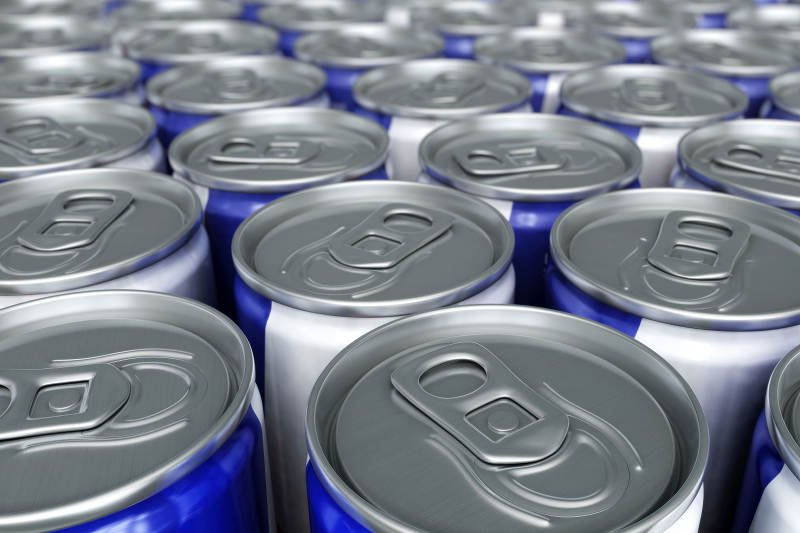 Francuscy parlamentarzyści zagłosowali: większość za opodatkowaniem napojów energetycznych