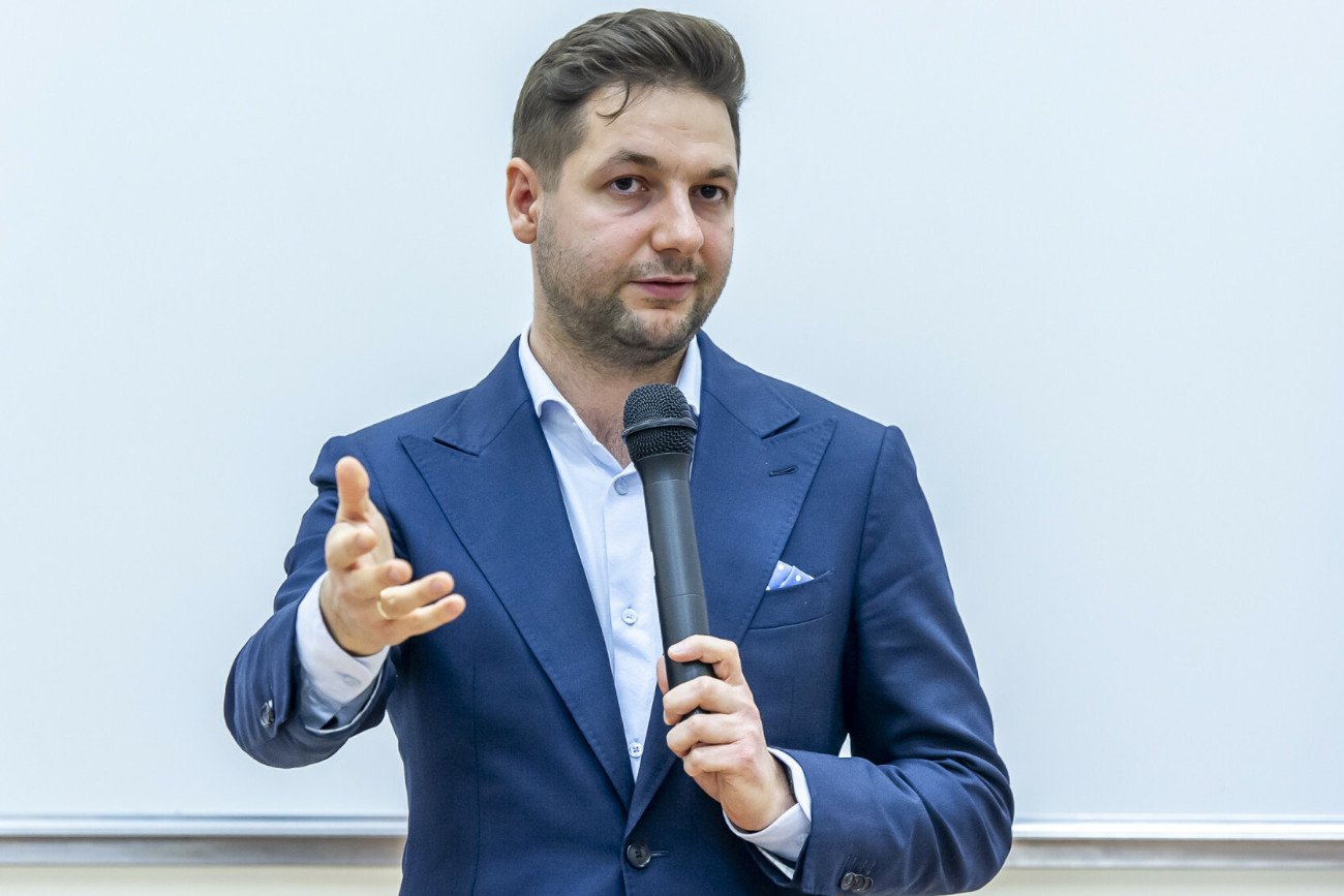 Patryk Jaki organizuje zjazd swoich sympatyków