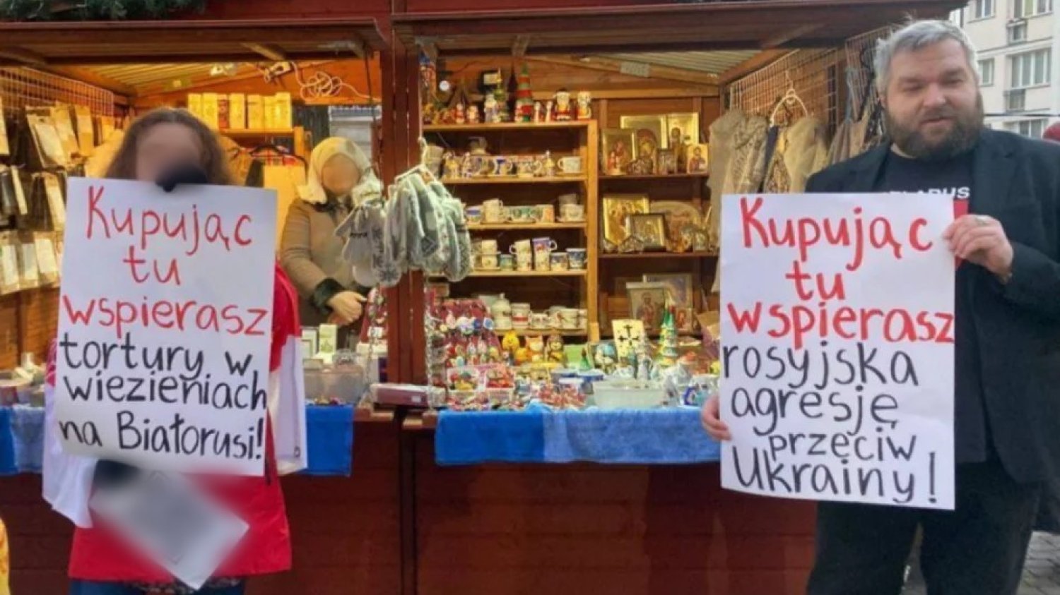 Prorosyjskie mniszki sprzedawały towary na Jarmarku Bożonarodzeniowym w Szczecinie.