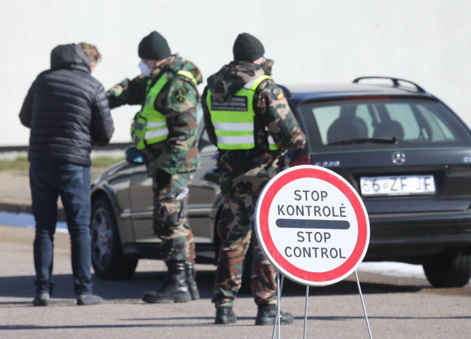 Od 4 października rząd w Wilnie wprowadził dla Polaków nowe zasady wjazdu na Litwę.