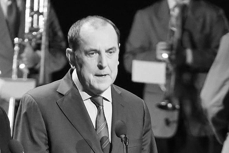 Zdzisław Pietrasik nie żyje.