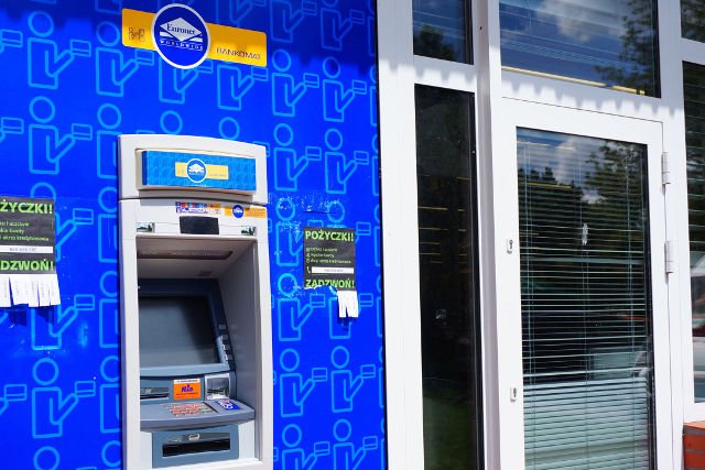 Do czasu usunięcia awarii lepiej z daleka omijać bankomaty sieci Euronet.