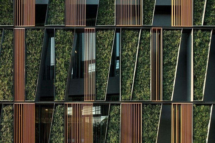 Vertical Living Gallery [url=http://www.sansiri.com/]Sansiri[/url] i [url=http://shmadesigns.com/]Shma[/url]. Zdjęcie: [url=http://wisont.wordpress.com/] Wison Tungthunya [/url]