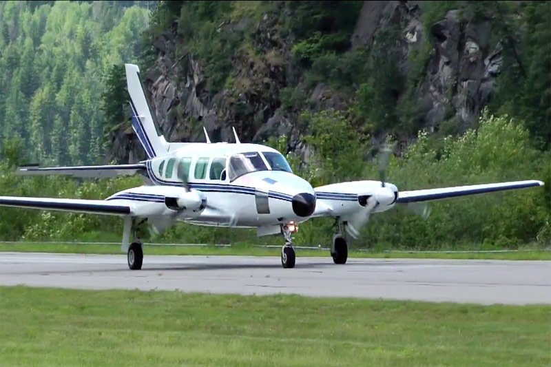 Samolot tego typu rozbił się w sobotę pod Częstochową. Zginęło 11 osób.