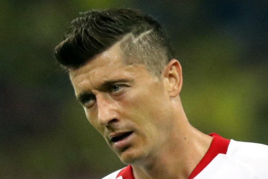 Robert Lewandowski lubi mieć idealną fryzurę.