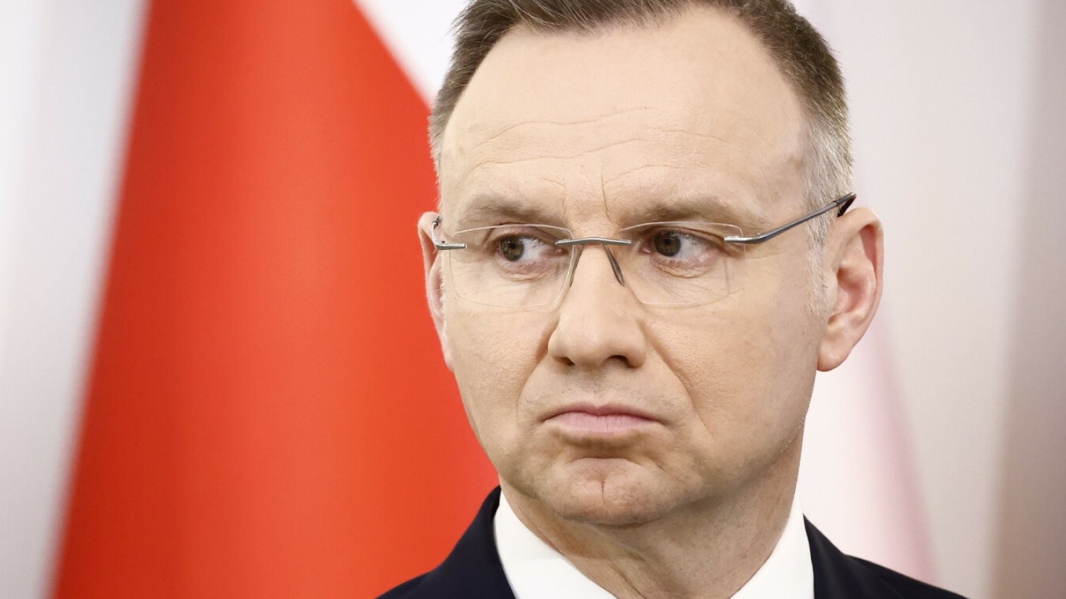 Fala komentarzy po wpisie Dudy. "Jeden głupszy od drugiego".