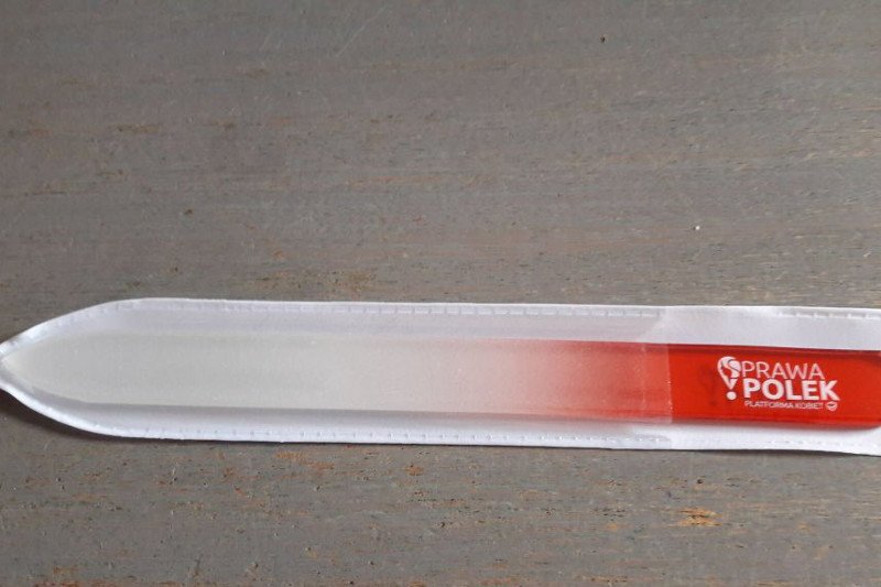 Takie gadżety rozdają posłanki PO na spotkaniach dot. praw kobiet.