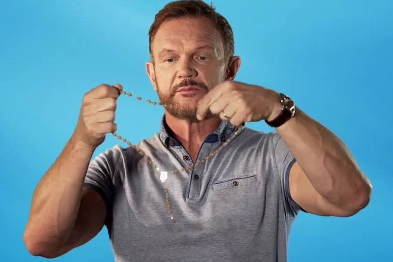 Cezary Pazura jest jednym z ambasadorów akcji "Różaniec do granic". Jej uczestnicy będą się modlić aby uchronić Polskę przed islamizacją