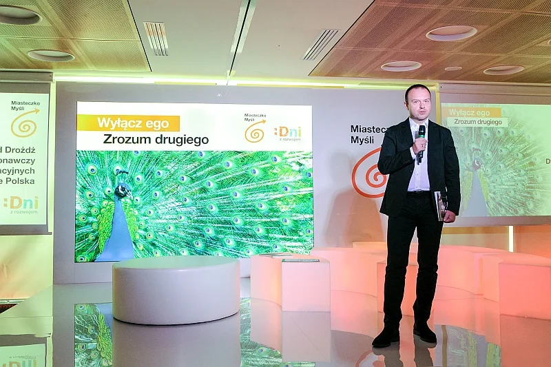 Witold Drożdż, dyrektor wykonawczy ds. korporacyjnych Orange Polska, zapowiedział uruchomienie projektu edukującego organizacje pozarządowe w sztuce prowadzenia dobrego dialogu