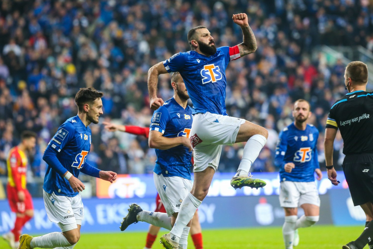 Mistrzowie zagrają o awans w pucharach za kołem podbiegunowym. Los był łaskawy i okrutny