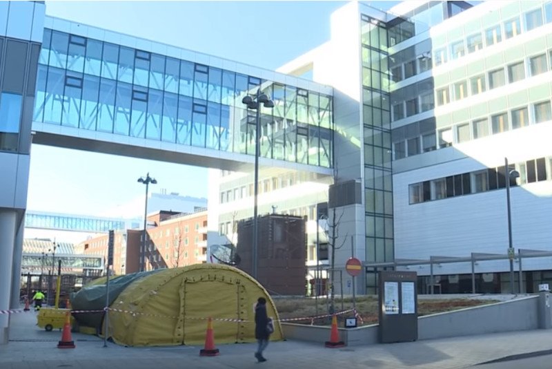 Ponad 2800 przypadków zakażeń koronawirusem zanotowano w Szwecji. Szpitale szykują się na więcej chorych.