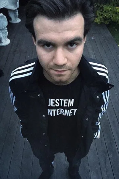 Internet to dziś miejsce, w którym zdobywa się najwięcej wiedzy z "tego" zakresu