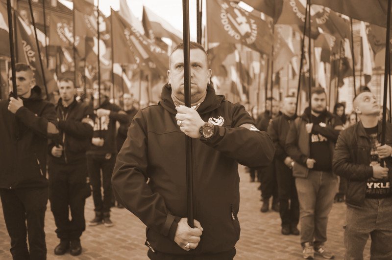 Członkowie ONR protestują przeciwko nazywaniu ich faszystami i nazistami.