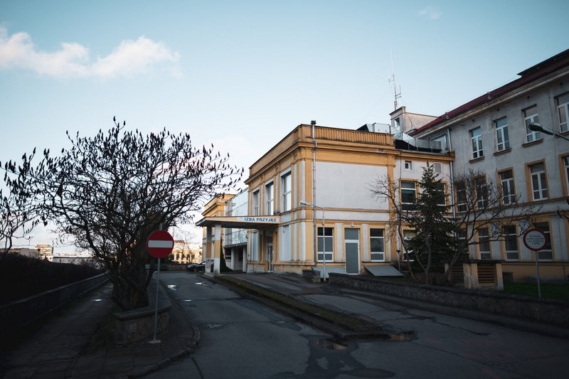 Dyrektor wyjaśnił powód swojej decyzji.