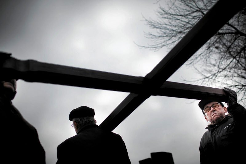 Spis powszechny: Ponad 34 mln Polaków jest wierzących. Prawie milion bezwyznaniowych