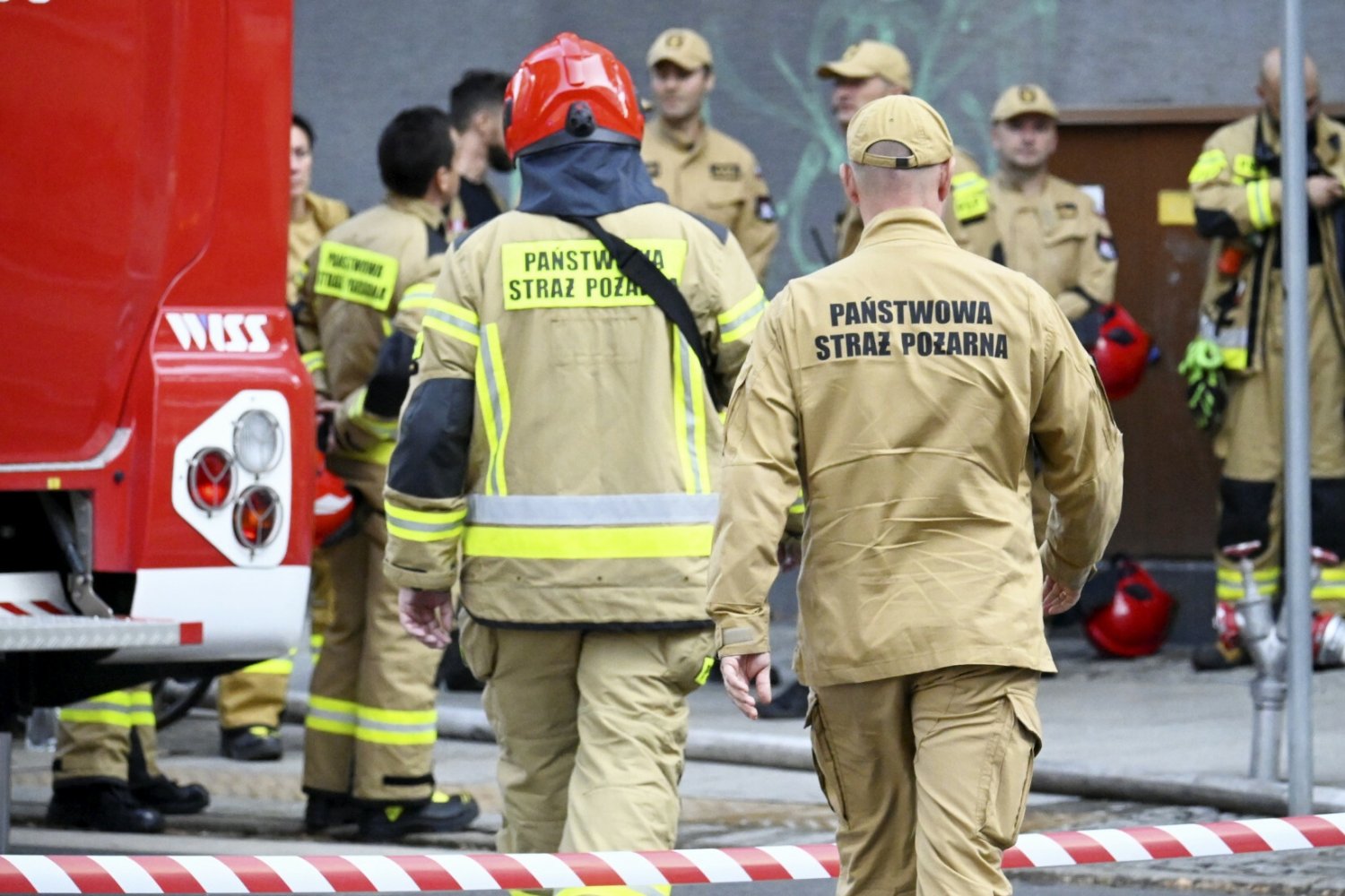 Pożar w Poznaniu zabił dwóch strażaków. Tak wygląda ta kamienica.