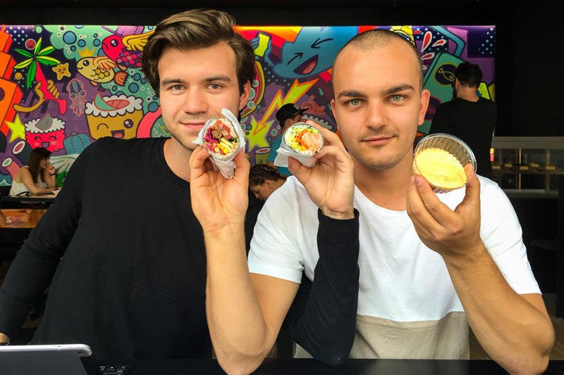 Rafał i Czarek z Abstrachuje w Om Nom Nom.