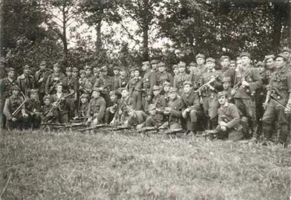 Koncentracja szwadronów "Łupaszki" w Białostockiem, wrzesień 1945 r.