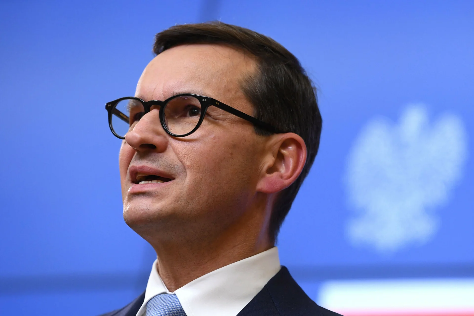 "Nie ma miejsca na wojenną retorykę" mówi rzecznik KE Eric Mamer o słowach Mateusza Morawieckiego.