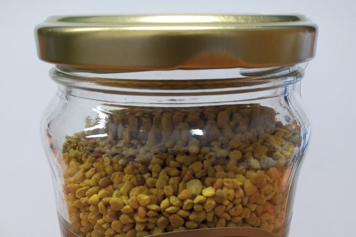 Pyłek kwiatowy wycofywany ze sklepów w całej Polsce