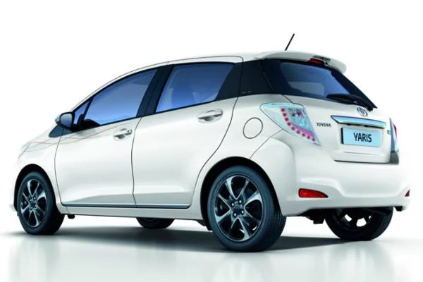Toyota Yaris by Simple