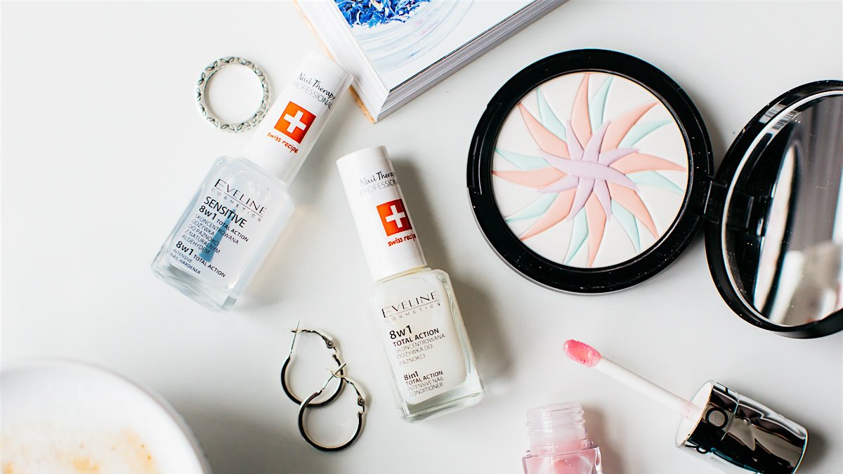 Eveline 8w1 w wersji standardowej i sensitive