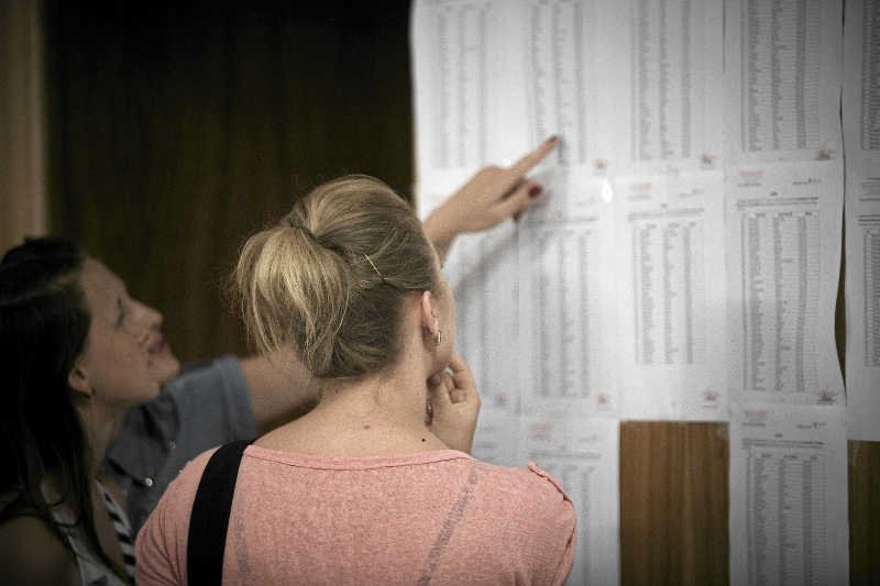 Pełne listy chętnych to marzenie niedostępne dla wielu uczelni.