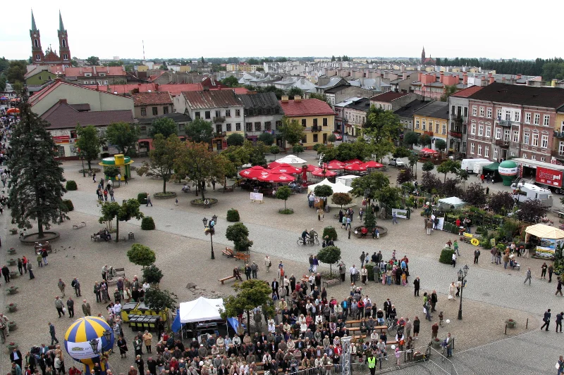 Kutno – tu klienci MOPS wściekli się na urzędników, bo nie mogli wypłacić 500+.