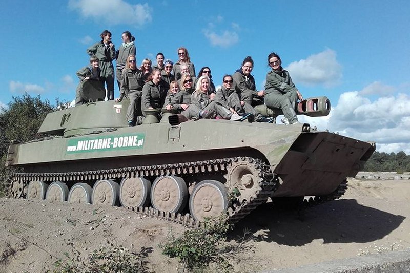 Borne Sulinowo dalej kultywuje wojskowe tradycje, ale w ładniejszej formie.