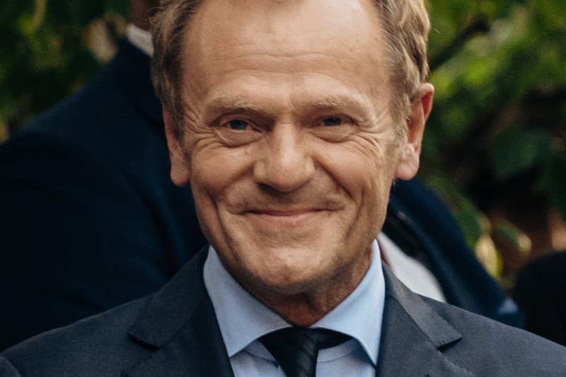 Donald Tusk zaprasza Jarosława Kaczyńskiego na spacer. Zdradza, co by powiedział prezesowi PiS.