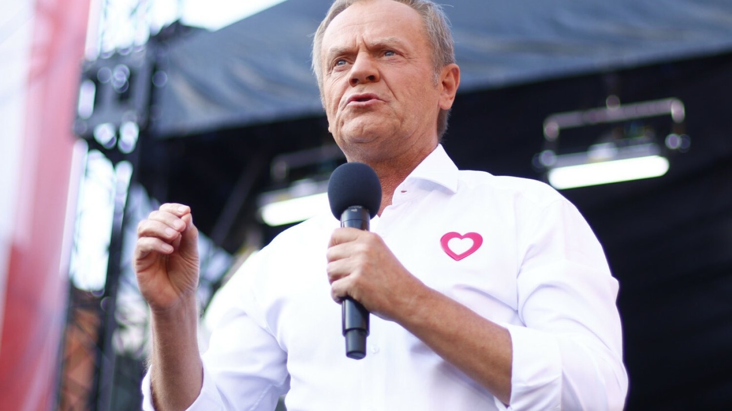 Tusk ostro o kandydatach PiS do PE. "To są listy gończe".