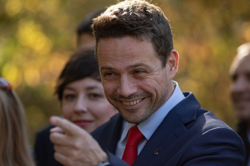Wybory 2018 w Warszawie. Rafał Trzaskowski pokonał Patryk Jakiego
