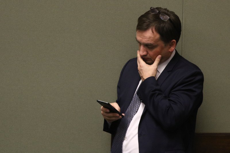 Kto kandyduje do KRS? Ujawniono nazwiska kolejnych 5 kandydatów.