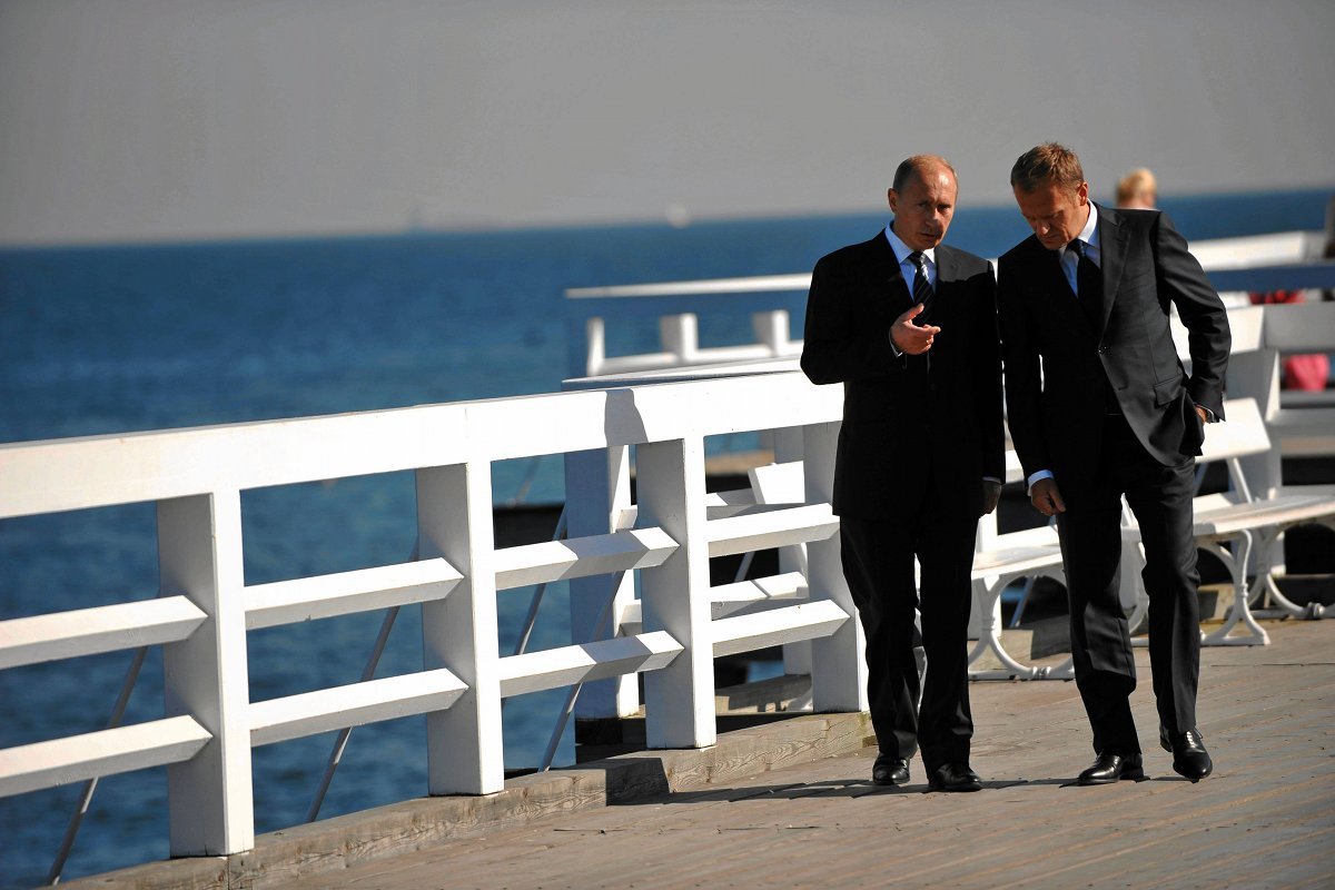 Spotkanie premierów Polski i Rosji na sopockim molo 1 września 2009 roku.