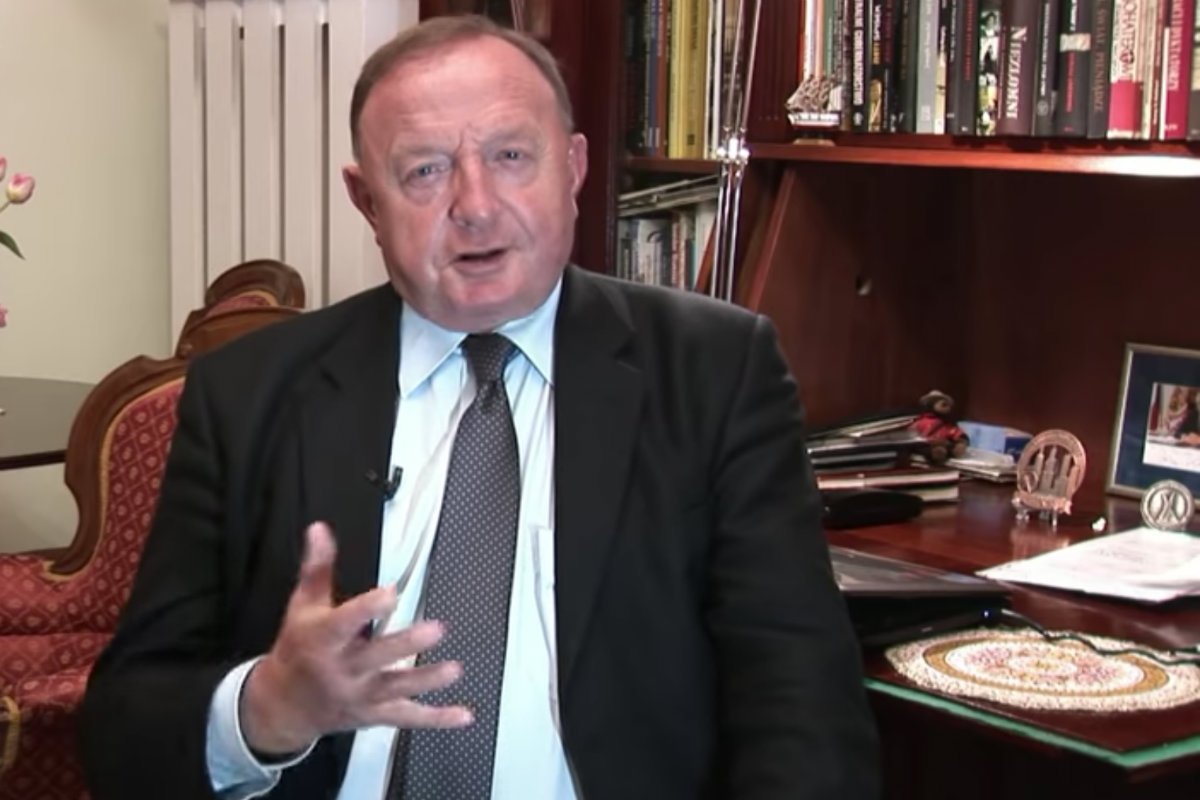 Stanisław Michalkiewicz zaapelował o wsparcie finansowe, które jest mu potrzebne do zakupu mieszkania.