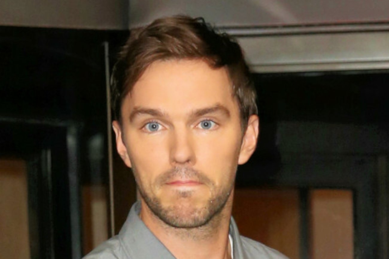 Nicholas Hoult jadł robaki na planie filmu "Renfield".