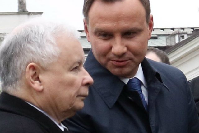 Nieoficjalnie: Andrzej Duda zawetuje ustawy o sądach.