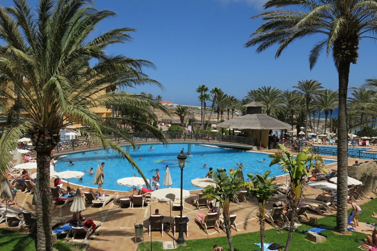 Hiszpania sprawdzi, z kim podróżujesz. Zbierają więcej danych o podróżnych W Hiszpanii obiekty noclegowe będą zbierać więcej informacji o podróżnych