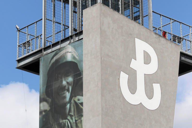 W obchodach wybuchu Powstania Warszawskiego najważniejsi są ci, którzy w nim polegli.